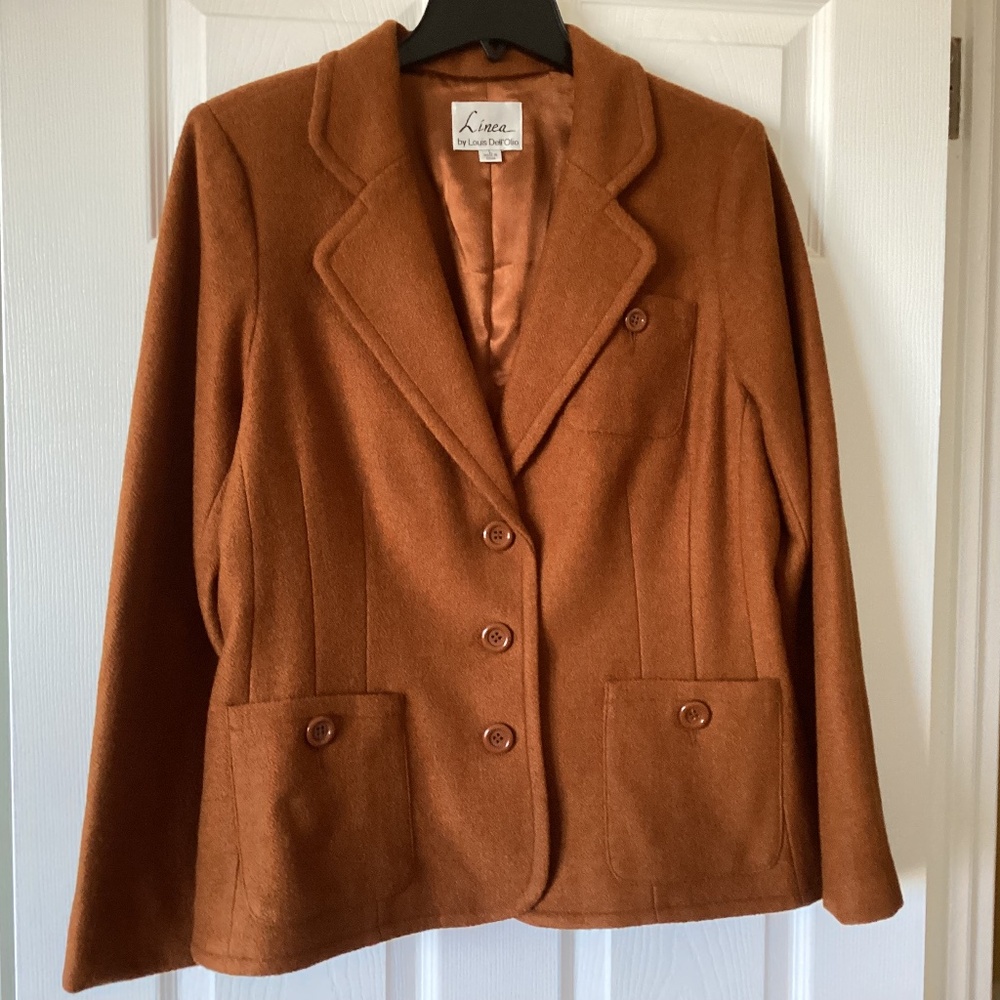 Linea by Louis Dell’Olio Jacket.  Color: Caramel Size Large. Hardly ever worn
